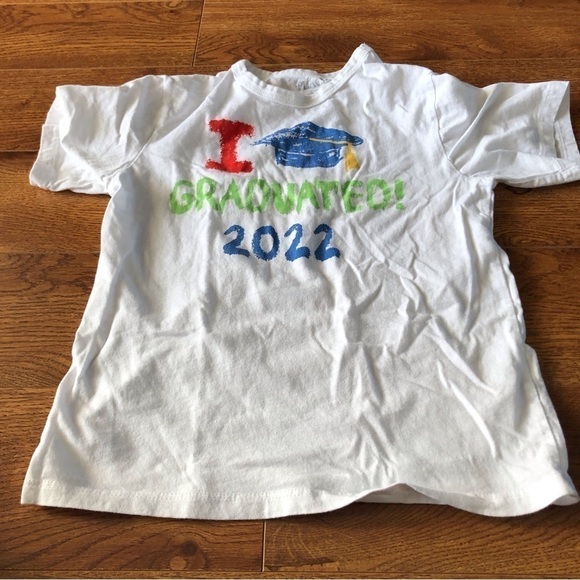 The Children's Place Other - Children Place “I Graduated! 2022” white short sleeve graphic tee in size S (5/6